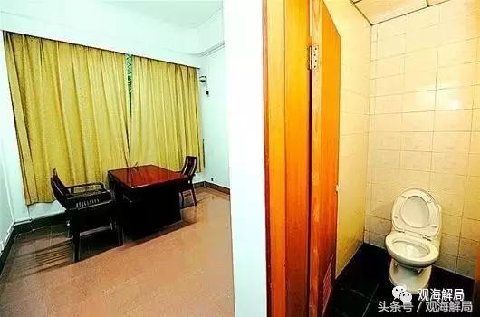 纪委谈话室这样布置，以防止贪官自杀