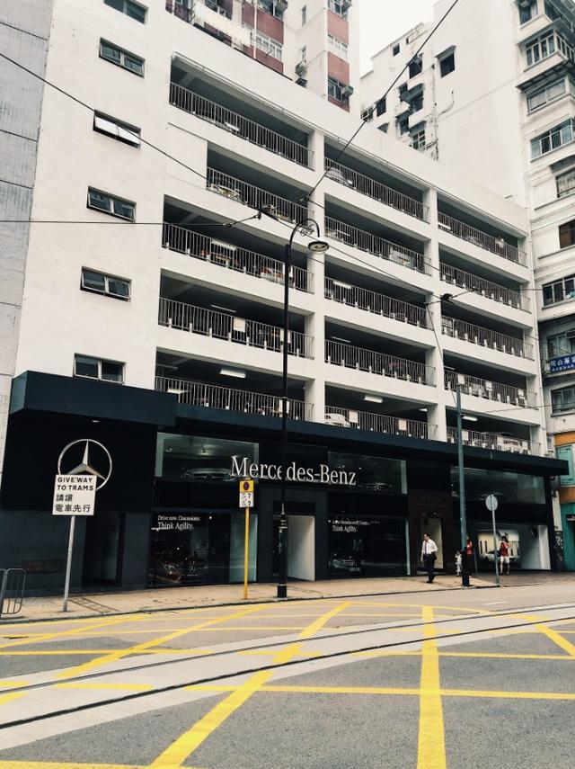 行走于现代冲刷与历史沉淀之间的香港，看我们和香港的差距有多大？