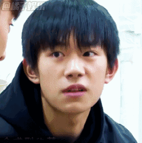 河北这景点的玻璃桥比张家界的还刺激，谁上去都得吓到腿软！